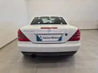 Usata Mercedes SLK200 192 CV (141 kW) 2000 Bianco Cabrio
