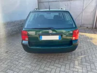 Usata VW Passat Highline 116 CV (85 kW) 2000 Verde Station wagon