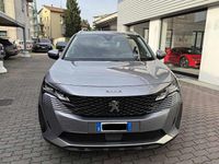 Usata Peugeot 3008 Allure 131 CV (96 kW) 2021 Grigio / metallizzato SUV