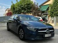 Usata Mercedes A180 Business 116 CV (85 kW) 2021 Blu Berlina