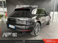 Usata Porsche Macan Turbo 440 CV (323 kW) 2020 Nero SUV