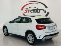 Usata Mercedes GLA200 Executive 136 CV (100 kW) 2016 Bianco SUV