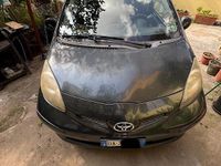 Usata Toyota Aygo 68 CV (50 kW) 2006 Grigio Utilitaria