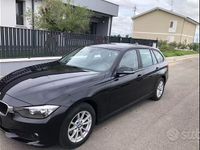 Usata BMW 318 143 CV (105 kW) 2014 Nero Station wagon
