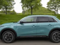 Nuova Fiat 600 Icon 136 CV (100 kW) 2026 Rosso SUV