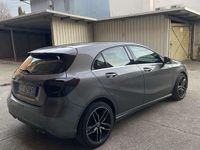 Usata Mercedes A200 136 CV (100 kW) 2013 Grigio Berlina