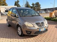 Usata Lancia Musa 90 CV (66 kW) 2010 Oro Monovolume