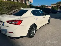 Usata Maserati Ghibli 250 CV (183 kW) 2014 Bianco Berlina