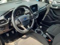 Usata Ford Fiesta 86 CV (63 kW) 2018 Blu Utilitaria