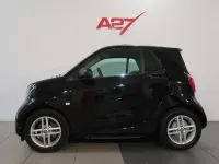 Usata Smart ForTwo Electric Drive Pure 60 kW (82 CV) 2021 Nero Cabrio