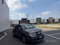 Usata Fiat Freemont Lounge 170 CV (125 kW) 2012 Grigio SUV
