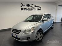 Usata Kia Ceed 116 CV (85 kW) 2008 Grigio Utilitaria