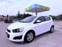 Usata Chevrolet Aveo 86 CV (63 kW) 2013 Bianco Berlina