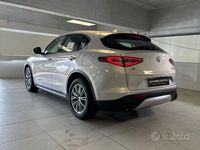 Usata Alfa Romeo Stelvio Super 210 CV (154 kW) 2023 Grigio SUV