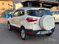 Usado Ford Ecosport 90 CV (66 kW) 2014 Blanco SUV
