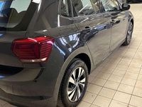Usata VW Polo Sportline 80 CV (58 kW) 2020 Grigio Berlina