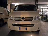 Usata VW Caravelle 120 CV (88 kW) 2008 Beige Furgone