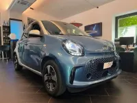 Usata Smart ForFour Electric Drive 41 kW (56 CV) 2020 Blu/azzurro Utilitaria