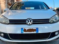 Usata VW Golf VI 105 CV (77 kW) 2010 Bianco Utilitaria