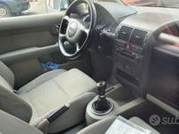 Usata Audi A2 Comfort 75 CV (55 kW) 2002 Grigio Utilitaria