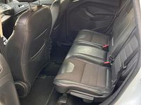 Usata Ford Kuga Vignale 180 CV (132 kW) 2016 Bianco SUV