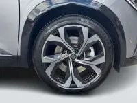 Usata Renault Austral Iconic 199 CV (146 kW) 2023 Grigio SUV