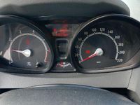 Usata Ford Fiesta 97 CV (71 kW) 2008 Grigio Utilitaria