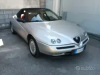 Usata Alfa Romeo 2000 150 CV (110 kW) 1997 Grigio Cabrio
