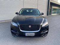 usata Jaguar F-Pace 2.0 D 180 CV AWD aut. Prestige 4x4 IVA ESPOSTA