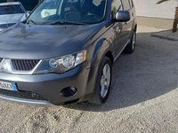 Usata Mitsubishi Outlander 177 CV (130 kW) 2008 Grigio SUV