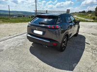 Usata Peugeot 2008 GT 131 CV (96 kW) 2023 Grigio SUV