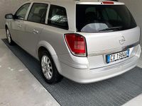 Usata Opel Astra 101 CV (74 kW) 2005 Station wagon