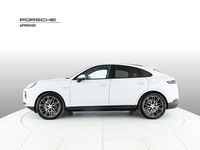Usata Porsche Cayenne 470 CV (345 kW) 2024 Bianco carrara metallizzato SUV
