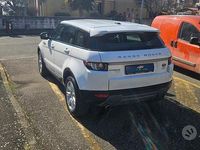 Second-hand Land Rover Range Rover evoque Pure 150 CP (110 kW) 2011 Alb SUV