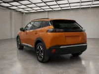 Usata Peugeot 5008 Allure 131 CV (96 kW) 2023 Marrone SUV