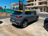 Usata Kia Stonic GT-Line 100 CV (73 kW) 2023 Grigio SUV