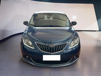 Usata Lancia Ypsilon Gold 70 CV (51 kW) 2021 Blu Utilitaria