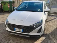 Usata Hyundai i20 78 CV (57 kW) 2024 Bianco Utilitaria