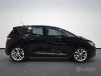 Usata Renault Scénic 95 CV (69 kW) 2018 Nero Monovolume