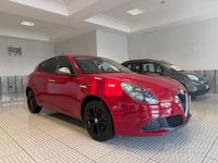 Usata Alfa Romeo Giulietta Super 120 CV (88 kW) 2017 Rosso Utilitaria