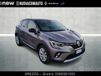 Usata Renault Captur Intens 160 CV (117 kW) 2022 Grigio SUV