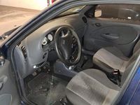 Usata Ford Fiesta Zetec 75 CV (55 kW) 2000 Blu Berlina