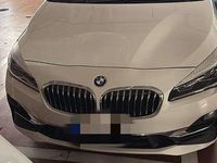 Usata BMW 218 Active Tourer Luxury Line 150 CV (110 kW) 2018 Bianco Monovolume