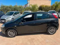 Usata Fiat Grande Punto 75 CV (55 kW) 2013 Nero Utilitaria