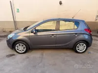 Usata Hyundai i20 78 CV (57 kW) 2011 Grigio Utilitaria