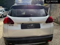 Usata Peugeot 2008 S 101 CV (74 kW) 2019 Bianco SUV