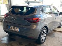 Usata Renault Clio V Techno 91 CV (66 kW) 2023 Grigio Berlina