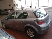 Usata Opel Astra Enjoy 90 CV (66 kW) 2008 Berlina
