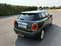 Usata Mini Cooper D Seven 116 CV (85 kW) 2017 Verde Utilitaria