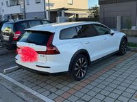 Usata Volvo V60 CC Business Edition 197 CV (144 kW) 2021 Bianco Station wagon